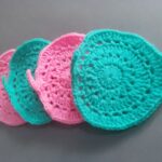 leaf shape crochet tea coasters