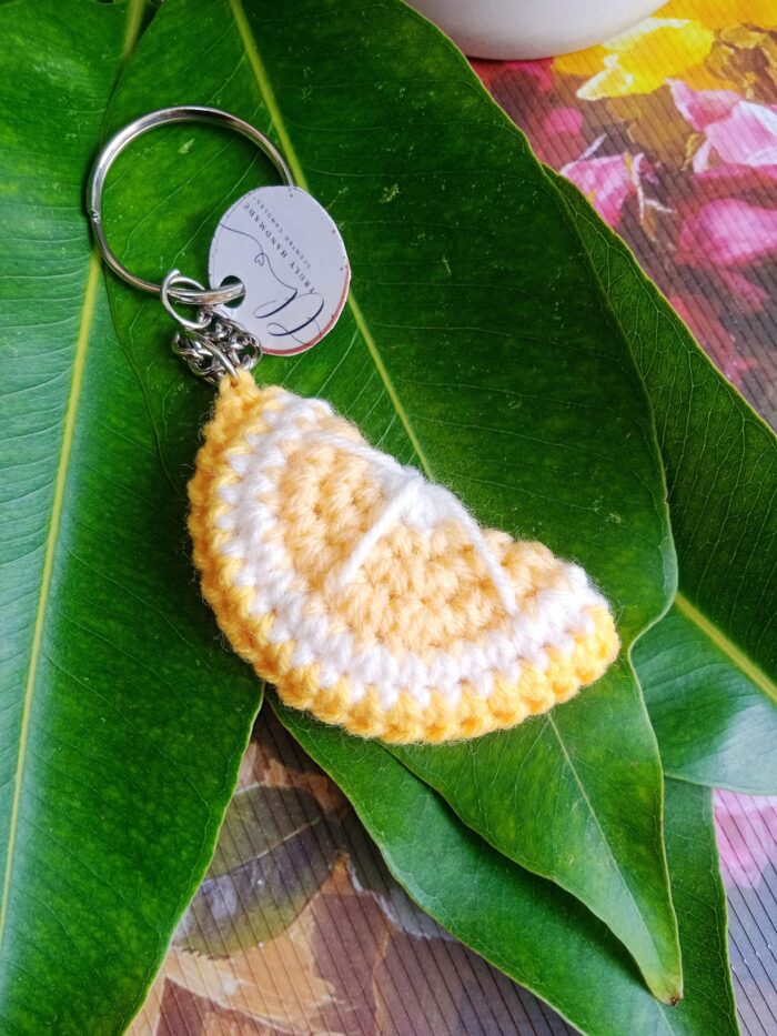 crochet lemon keychain 
