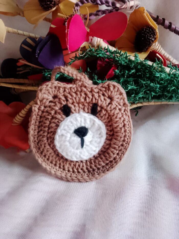 bear face crochet mini pouch